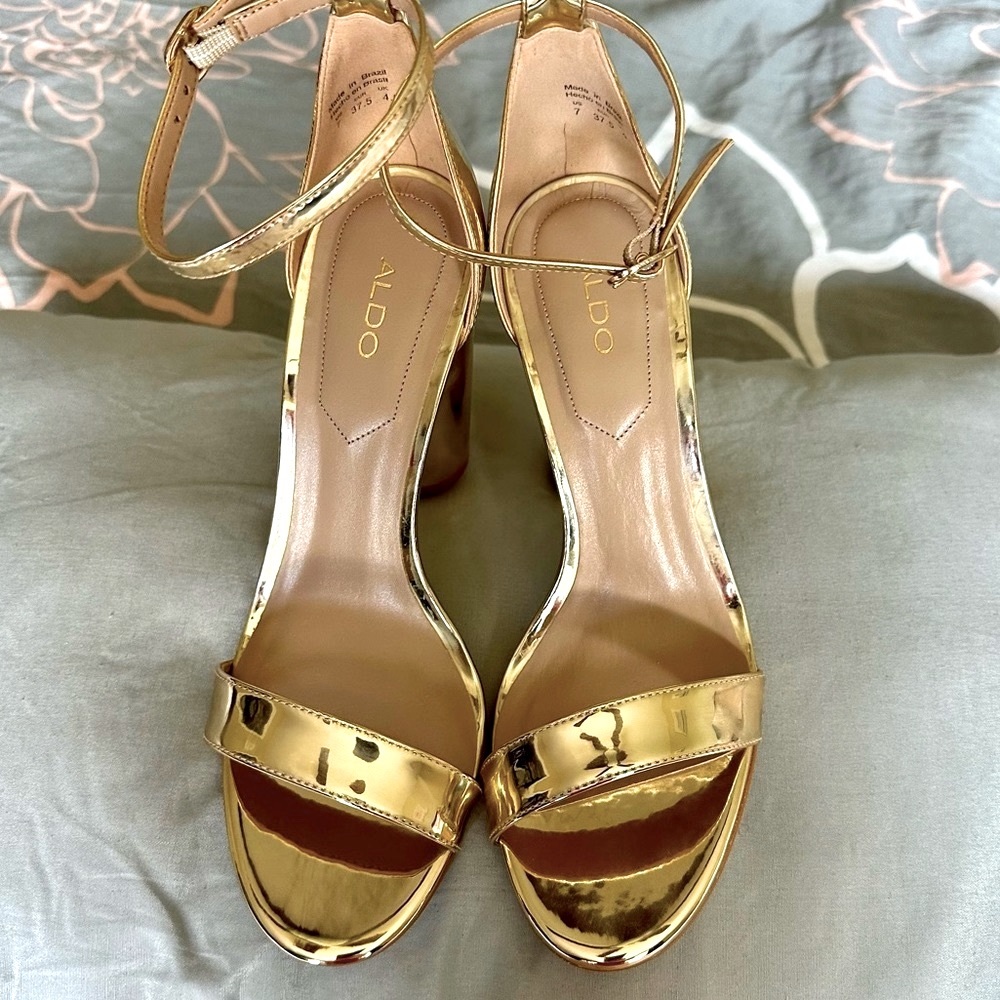 ALDO WOMEN SANDAL , BLOCK HEEL SANDAL,UNUSED ! BRAND NEW